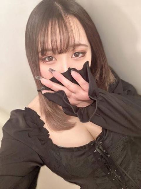 多治見市の人妻・熟女デリヘル「隣の奥様＆隣の熟女 多治見店」【奥】なつき(0)のプロフィール写真