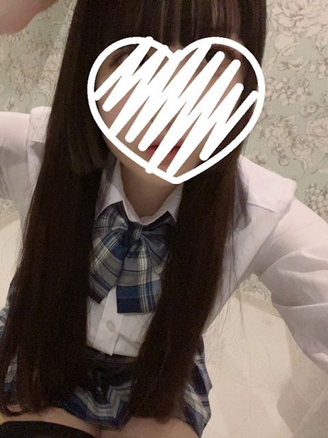 名古屋駅のデリヘル「アリス女学院 名古屋校」白椿すず(18)のプロフィール写真