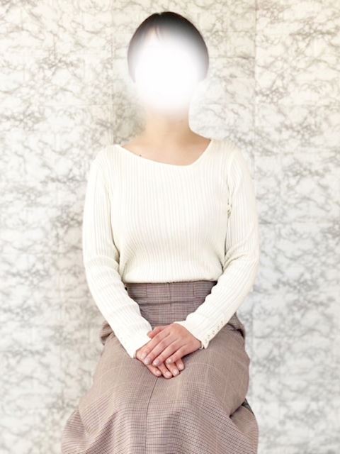 大垣市の人妻・熟女デリヘル「熟女の風俗アウトレット　大垣安八羽島店」まや(29)のプロフィール写真