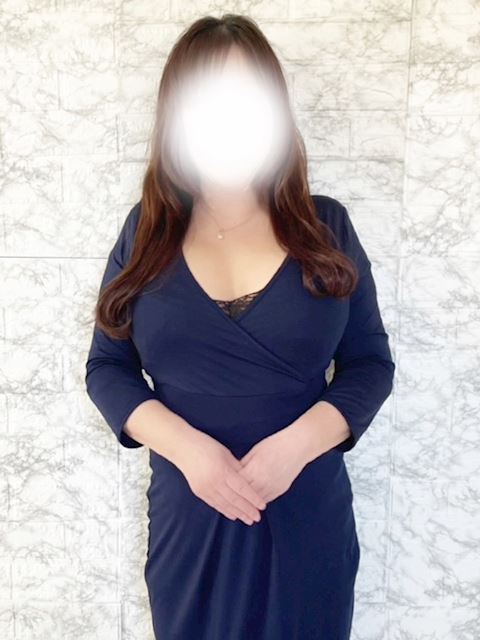 大垣市の人妻・熟女デリヘル「熟女の風俗アウトレット　大垣安八羽島店」るりこ(57)のプロフィール写真