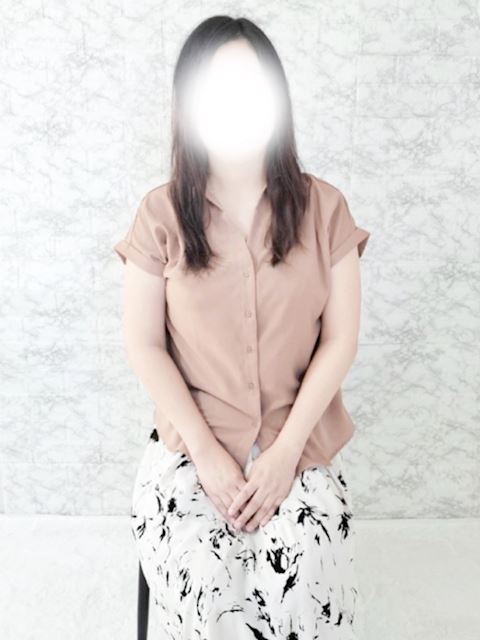 大垣市の人妻・熟女デリヘル「熟女の風俗アウトレット　大垣安八羽島店」いろは(31)のプロフィール写真