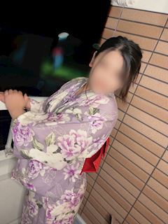 つき