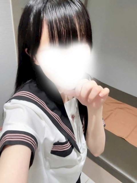 錦・丸の内の店舗型（手コキ・オナクラ）「ちらりずむ錦店」ろあ(20)のプロフィール写真