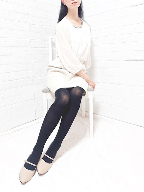 美濃加茂市の人妻・熟女デリヘル「熟女の風俗アウトレット 美濃加茂・可児店」あかね(49)のプロフィール写真