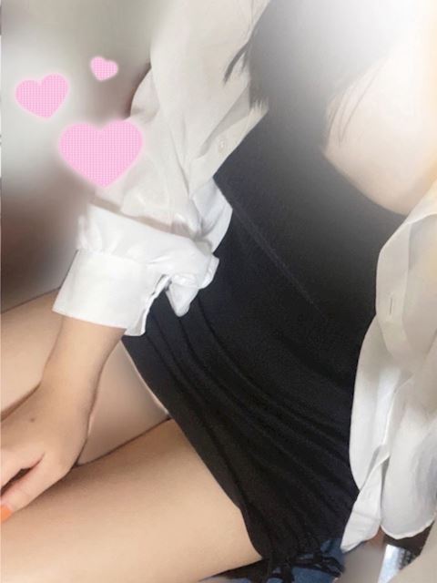 美濃加茂市の人妻・熟女デリヘル「熟女の風俗アウトレット 美濃加茂・可児店」ゆり(26)のプロフィール写真