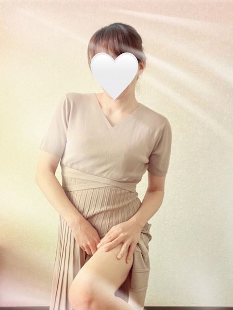 美濃加茂市の人妻・熟女デリヘル「熟女の風俗アウトレット 美濃加茂・可児店」しの(51)のプロフィール写真