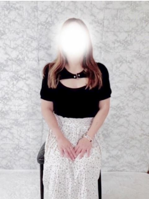 美濃加茂市の人妻・熟女デリヘル「熟女の風俗アウトレット 美濃加茂・可児店」てん(34)のプロフィール写真