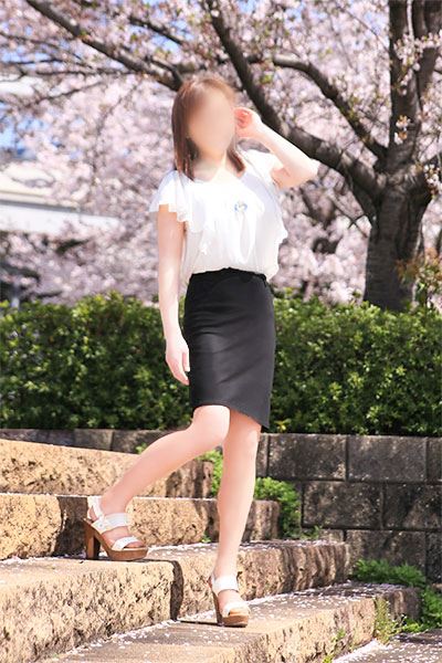 豊橋の人妻・熟女デリヘル「こあくまな熟女たち豊橋店（KOAKUMAグループ）」沢田かずみ(47)のプロフィール写真