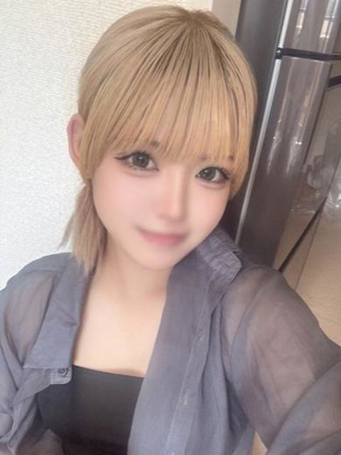 錦・丸の内のデリヘル「名古屋しろうと革命」やまと◆業界完全未経験(19)のプロフィール写真