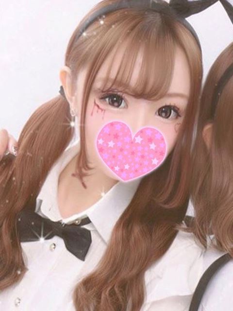 安城のデリヘル「流れでなんでも許しちゃう素人女子」みなこ(19)のプロフィール写真