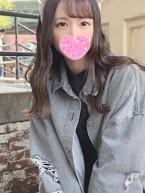 安城のデリヘル「流れでなんでも許しちゃう素人女子」よぞら(18)のプロフィール写真