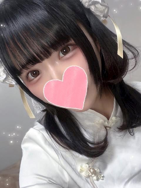 安城のデリヘル「流れでなんでも許しちゃう素人女子」せいか(18)のプロフィール写真
