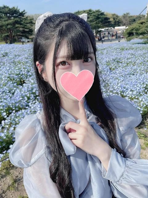 安城のデリヘル「流れでなんでも許しちゃう素人女子」ふうか(18)のプロフィール写真