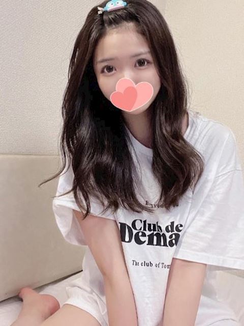栄のデリヘル「流れでなんでも許しちゃう素人女子」あきか(24)のプロフィール写真