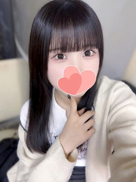 栄のデリヘル「流れでなんでも許しちゃう素人女子」えり(18)のプロフィール写真