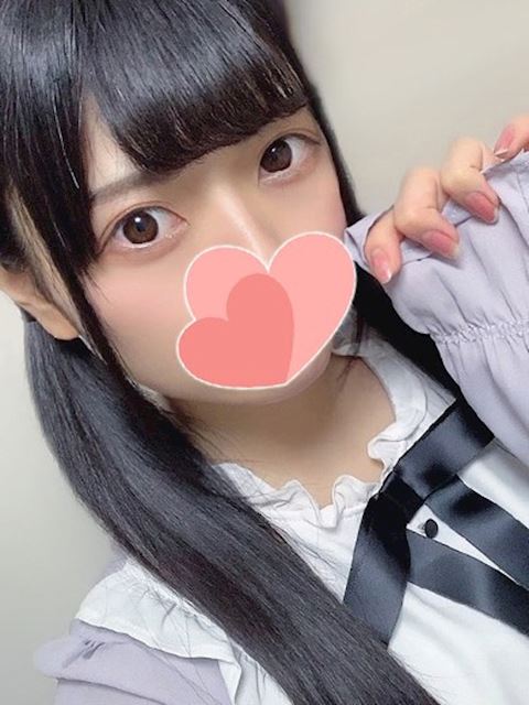 栄のデリヘル「流れでなんでも許しちゃう素人女子」そよか(19)のプロフィール写真