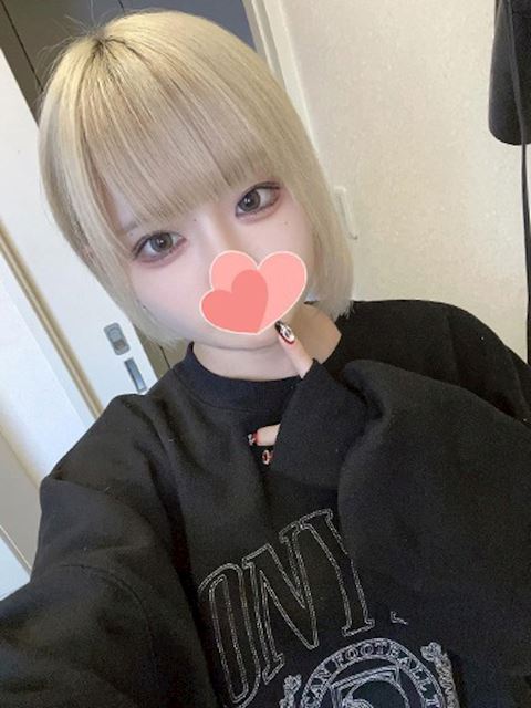栄のデリヘル「流れでなんでも許しちゃう素人女子」そら(20)のプロフィール写真
