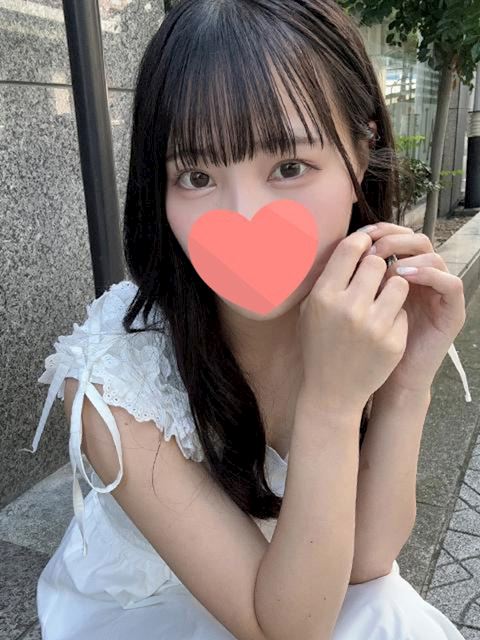 栄のデリヘル「流れでなんでも許しちゃう素人女子」つぐみ(18)のプロフィール写真
