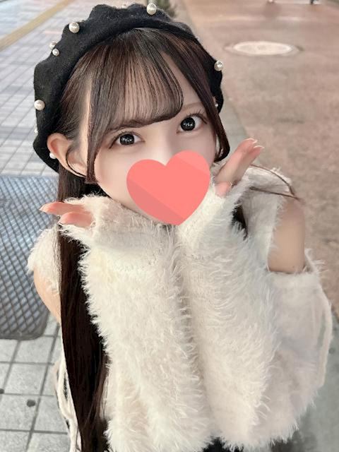 栄のデリヘル「流れでなんでも許しちゃう素人女子」のどか(18)のプロフィール写真