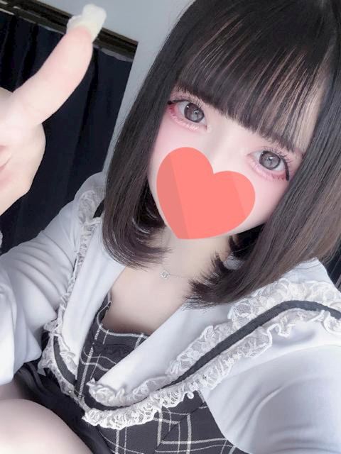 栄のデリヘル「流れでなんでも許しちゃう素人女子」はなえ(18)のプロフィール写真