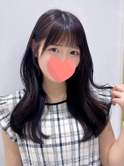 安城のデリヘル「流れでなんでも許しちゃう素人女子」めいな(20)のプロフィール写真