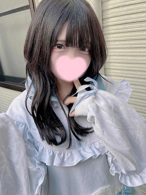 名古屋駅のデリヘル「こんな可愛い子が限界突破の禁断サービス！」といろ(18)のプロフィール写真