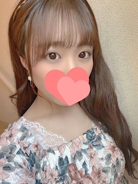 名古屋駅のデリヘル「こんな可愛い子が限界突破の禁断サービス！」えな(19)のプロフィール写真