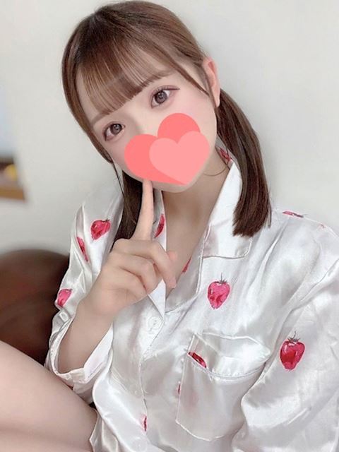 名古屋駅のデリヘル「こんな可愛い子が限界突破の禁断サービス！」しおり(18)のプロフィール写真