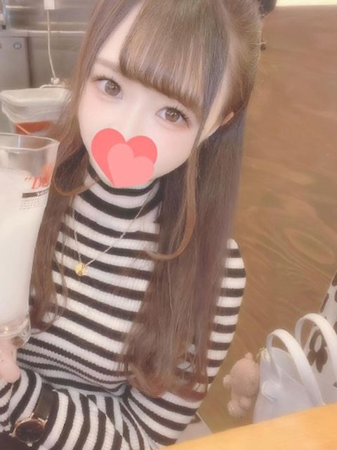 名古屋駅のデリヘル「こんな可愛い子が限界突破の禁断サービス！」ひびき(20)のプロフィール写真