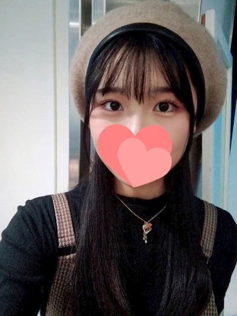 名古屋駅のデリヘル「こんな可愛い子が限界突破の禁断サービス！」りな(19)のプロフィール写真