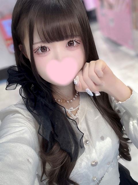 名古屋駅のデリヘル「こんな可愛い子が限界突破の禁断サービス！」おみ(18)のプロフィール写真