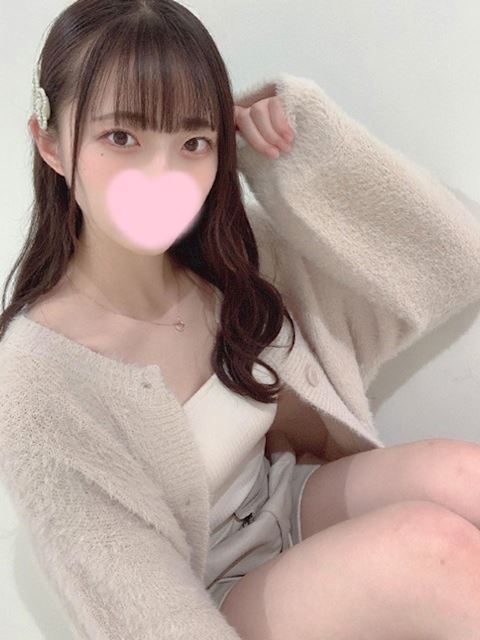 安城のデリヘル「こんな可愛い子が限界突破の禁断サービス！」りかこ(18)のプロフィール写真