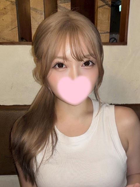 名古屋駅のデリヘル「こんな可愛い子が限界突破の禁断サービス！」りおな(23)のプロフィール写真