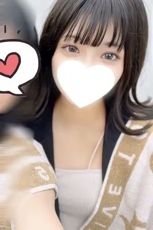 松阪のデリヘル「L・I・N・K Smile Delivery Entertainment」なつ(20)のプロフィール写真