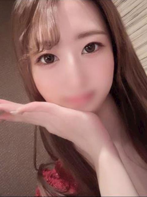 金津園のソープ「LOVE MISSILE」しずく(21)のプロフィール写真