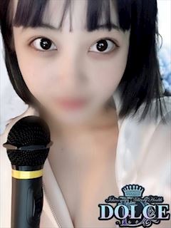 るん　18歳のドM素人美少女