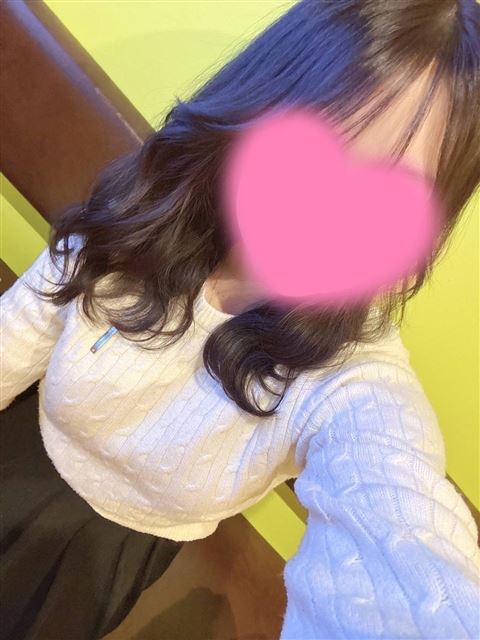 新栄・東新町のデリヘル「巨乳&貧乳&美乳　Honey&Spice」ゆの(19)のプロフィール写真