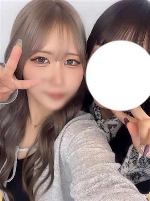 新栄・東新町のデリヘル「巨乳&貧乳&美乳　Honey&Spice」いぶ(18)のプロフィール写真