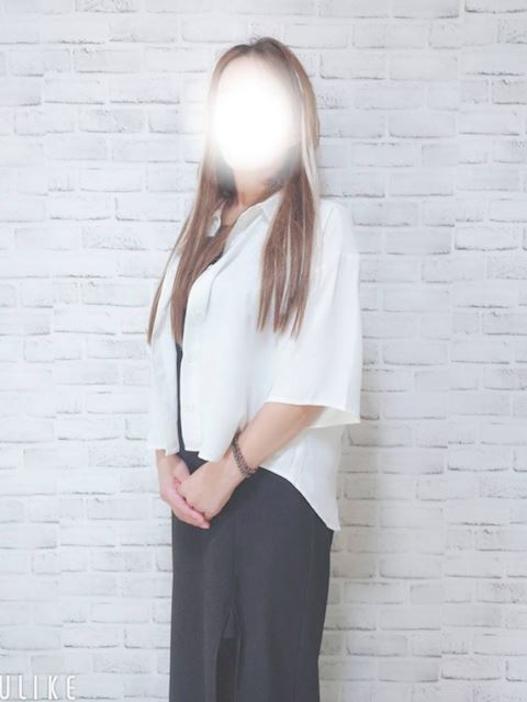 柴田・堀田・大高の人妻・熟女デリヘル「熟女の風俗アウトレット 大高・大府店」こはる(48)のプロフィール写真