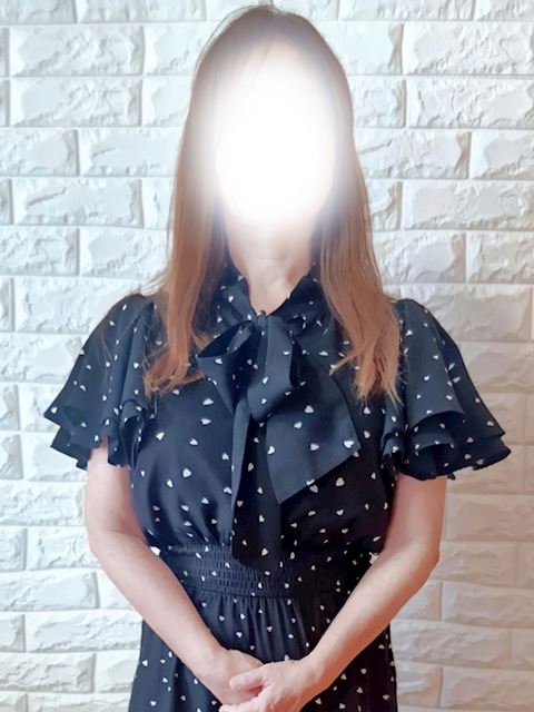 半田・武豊・常滑の人妻・熟女デリヘル「熟女の風俗アウトレット 半田知多店」明日香(51)のプロフィール写真