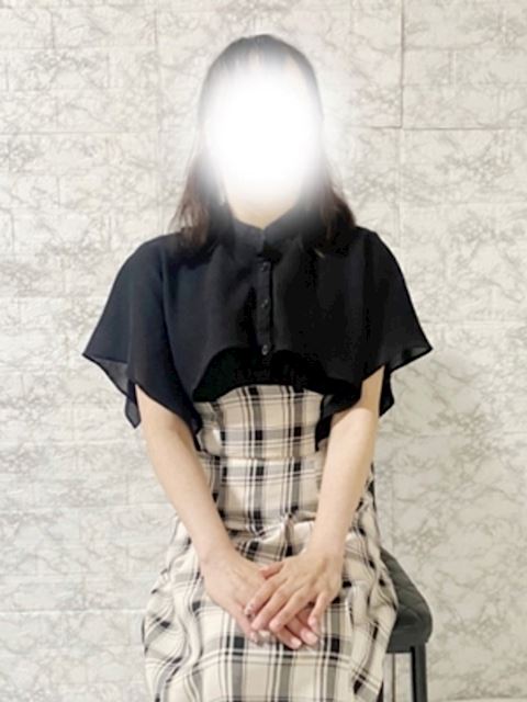 半田・武豊・常滑の人妻・熟女デリヘル「熟女の風俗アウトレット 半田知多店」しおり(40)のプロフィール写真