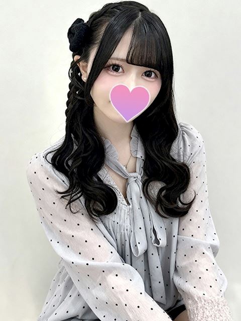 名古屋駅のデリヘル「ガチ恋確定いちゃいちゃ素人」ゆりな(18)のプロフィール写真