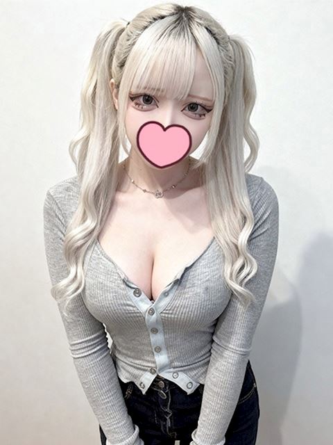 名古屋駅のデリヘル「地元女子の発散場～秘密の関係～」こまち(18)のプロフィール写真