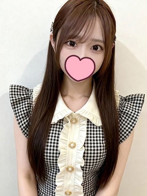 名古屋駅のデリヘル「地元女子の発散場～秘密の関係～」すいな(19)のプロフィール写真