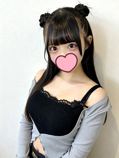 名古屋駅のデリヘル「地元女子の発散場～秘密の関係～」ちせ(18)のプロフィール写真