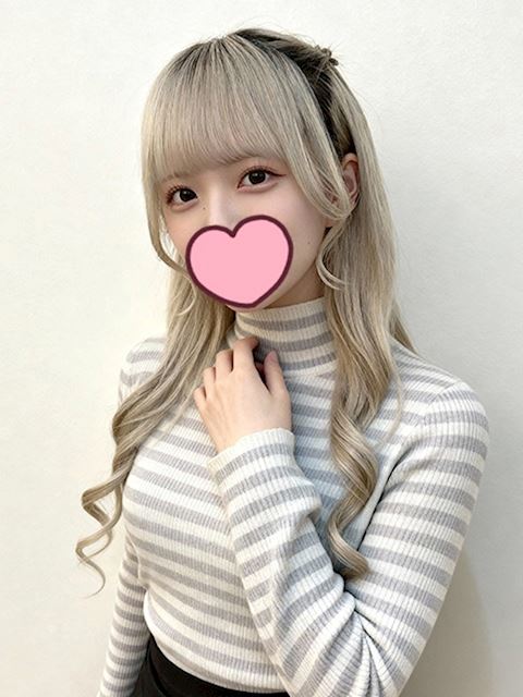 名古屋駅のデリヘル「地元女子の発散場～秘密の関係～」ねい(18)のプロフィール写真