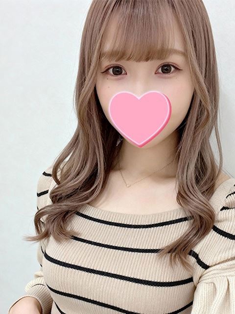 栄のデリヘル「素人がエッチじゃダメですか？」くれは(21)のプロフィール写真