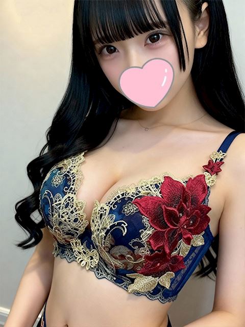 安城のデリヘル「淫乱彼女を好き放題」ぴゅあ(18)のプロフィール写真