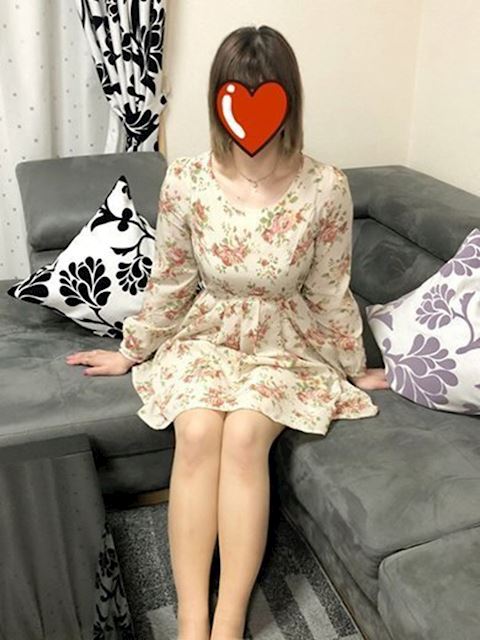 浜松の人妻・熟女デリヘル「美女セレクション」ななせ(29)のプロフィール写真